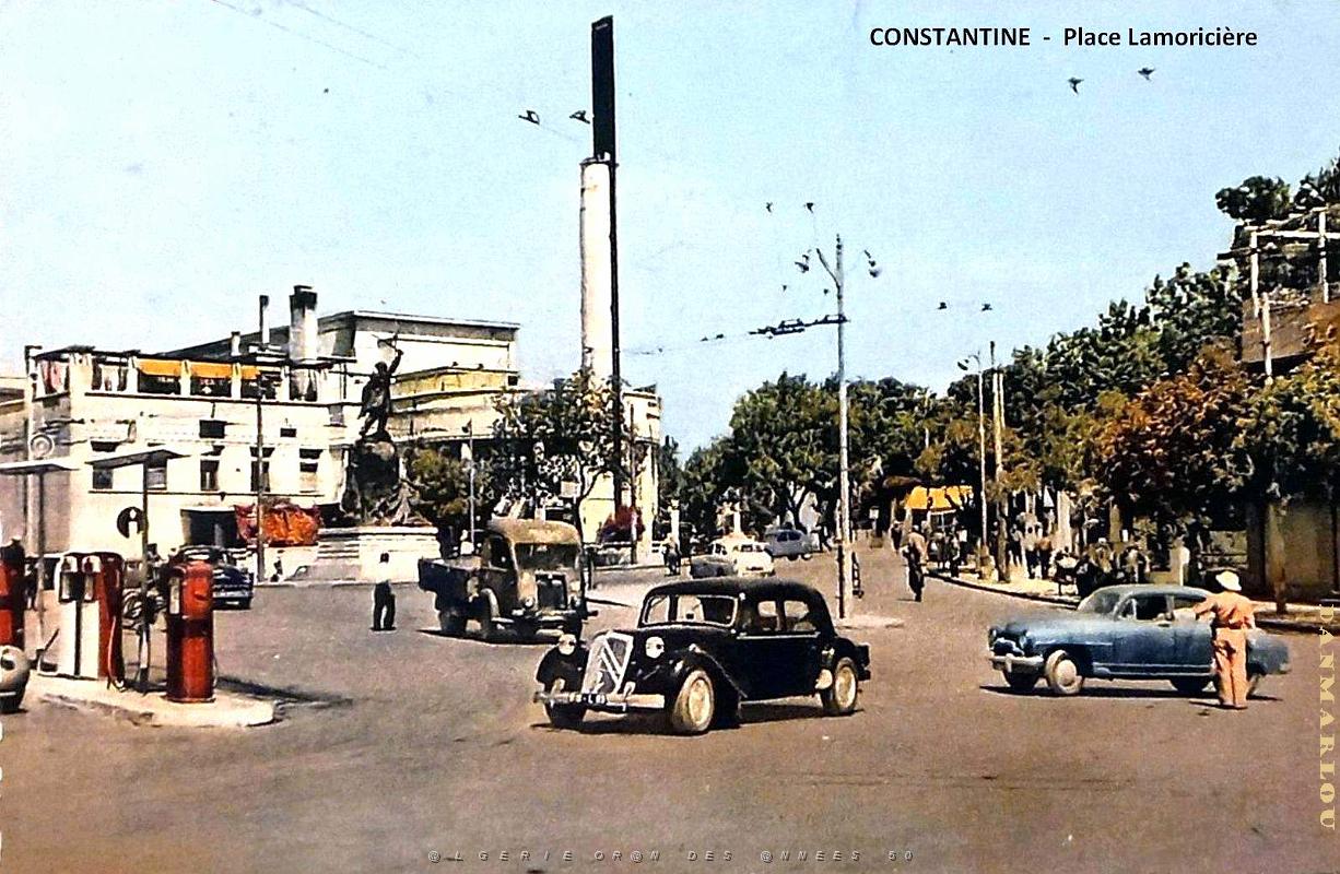 Constantine - Place Lamoriciere 0604.jpg